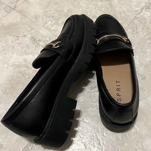 ESPRIT Loafers 👞